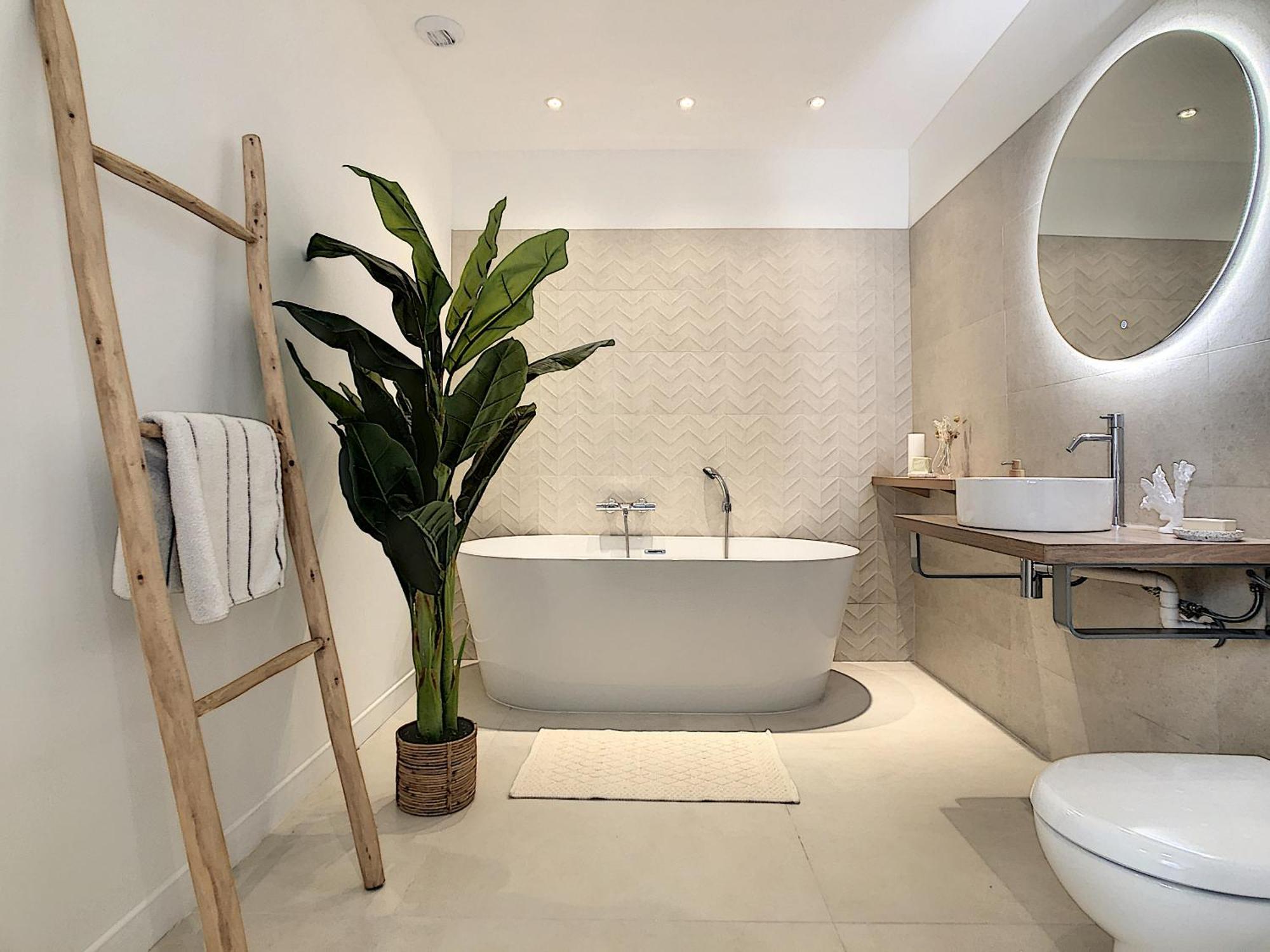 - - - Maison Uma - - - Wifi, Et Centre *